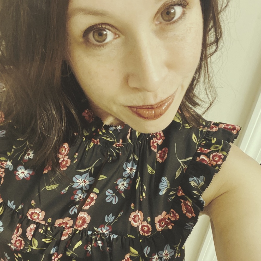 Meet your Posher, Elisa